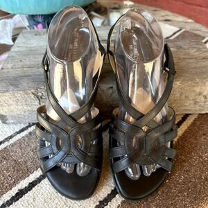 Naturalizer Fisherman Sandals Womens Size 8.5 Wedge Comfort Casual Shoes